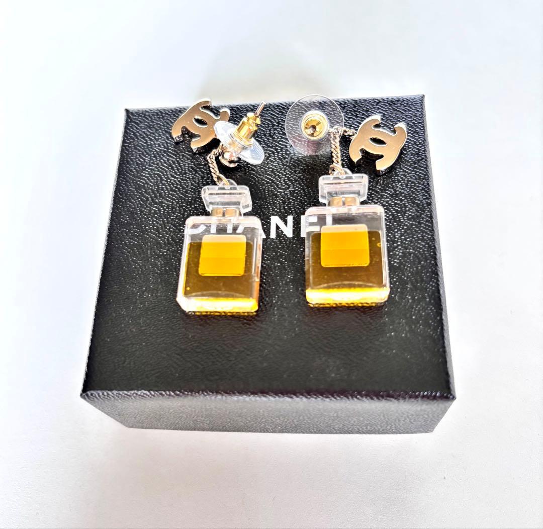 CHANEL シャネルヴィンテージ香水ボトル型ピアス1994秋冬コレクション