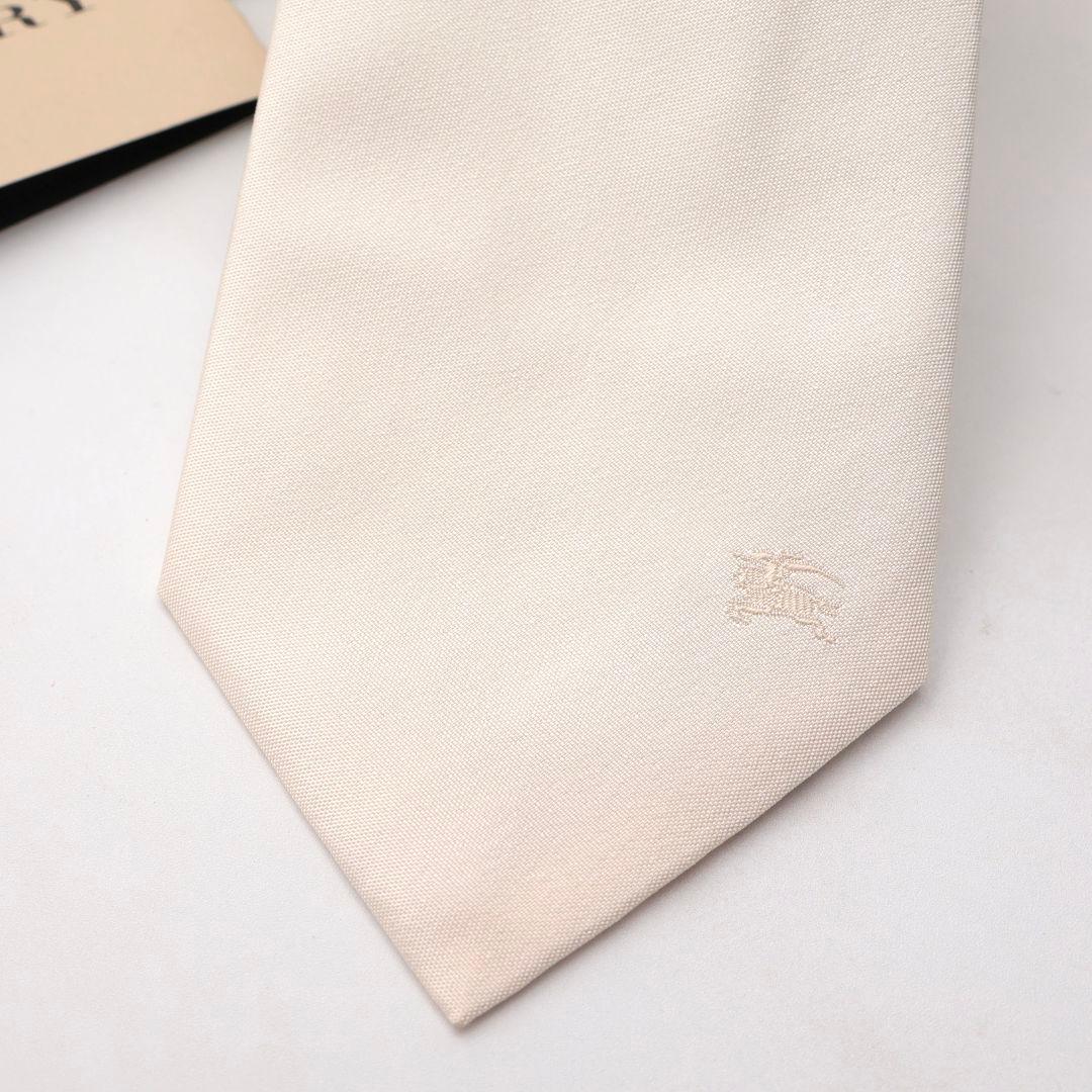 少し難あり 未使用 バーバリー BURBERRY ホワイト シルクネクタイ