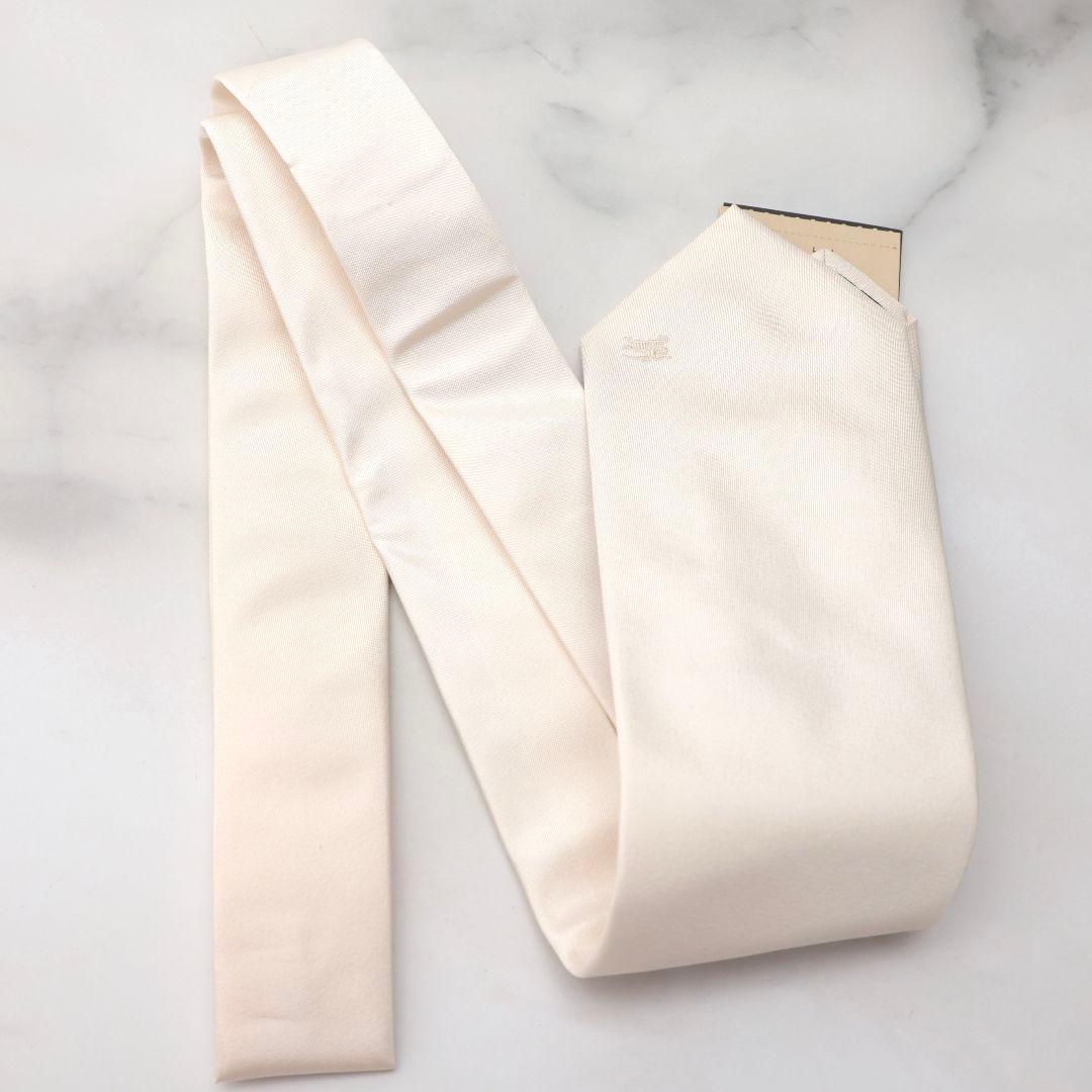 少し難あり 未使用 バーバリー BURBERRY ホワイト シルクネクタイ