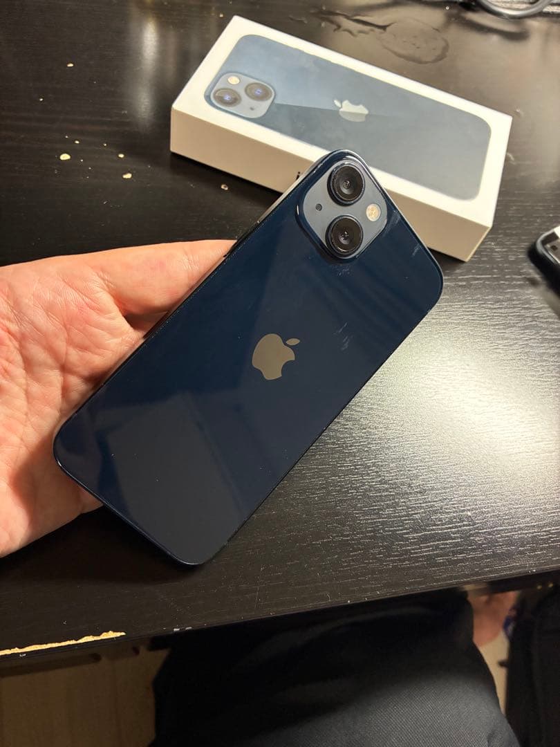 携帯電話本体 iPhone 13 midnight 128g