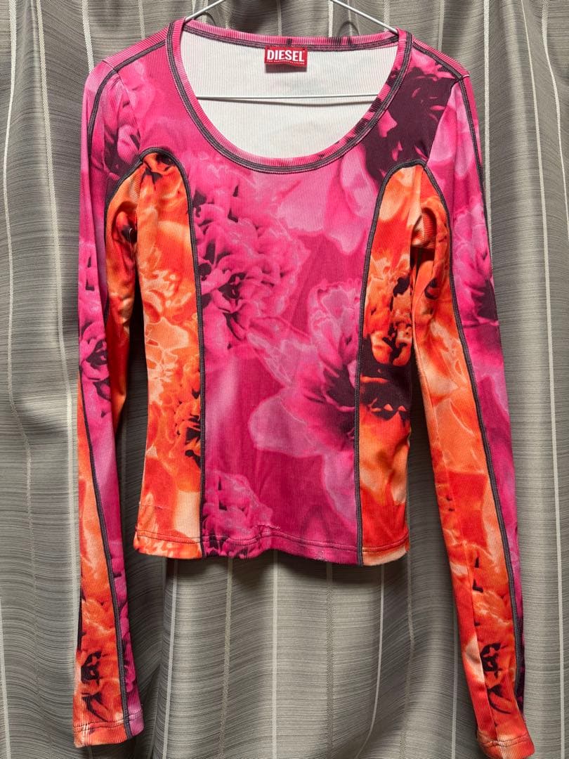 DIESEL 花柄 長袖Tシャツ