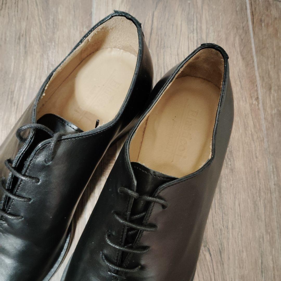 Elastico ホールカットシューズ