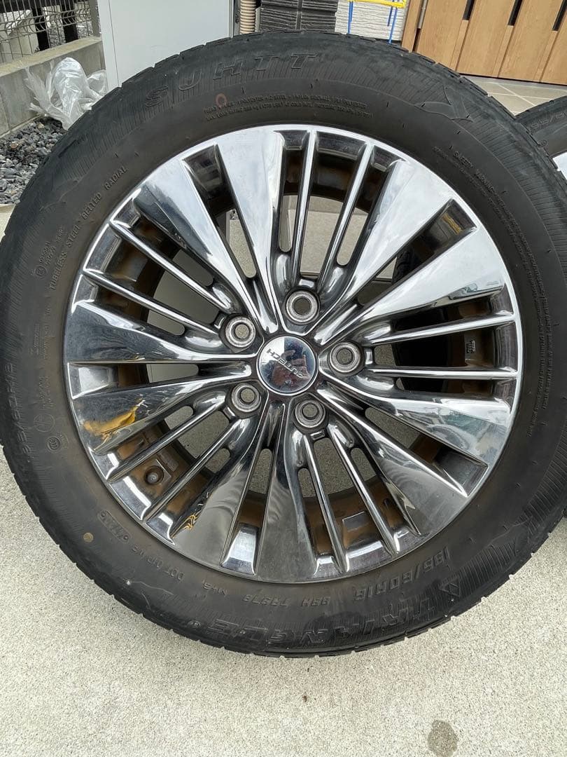 日産セレナ　AUTECH オーテック16インチ　ホイール　195/60R16