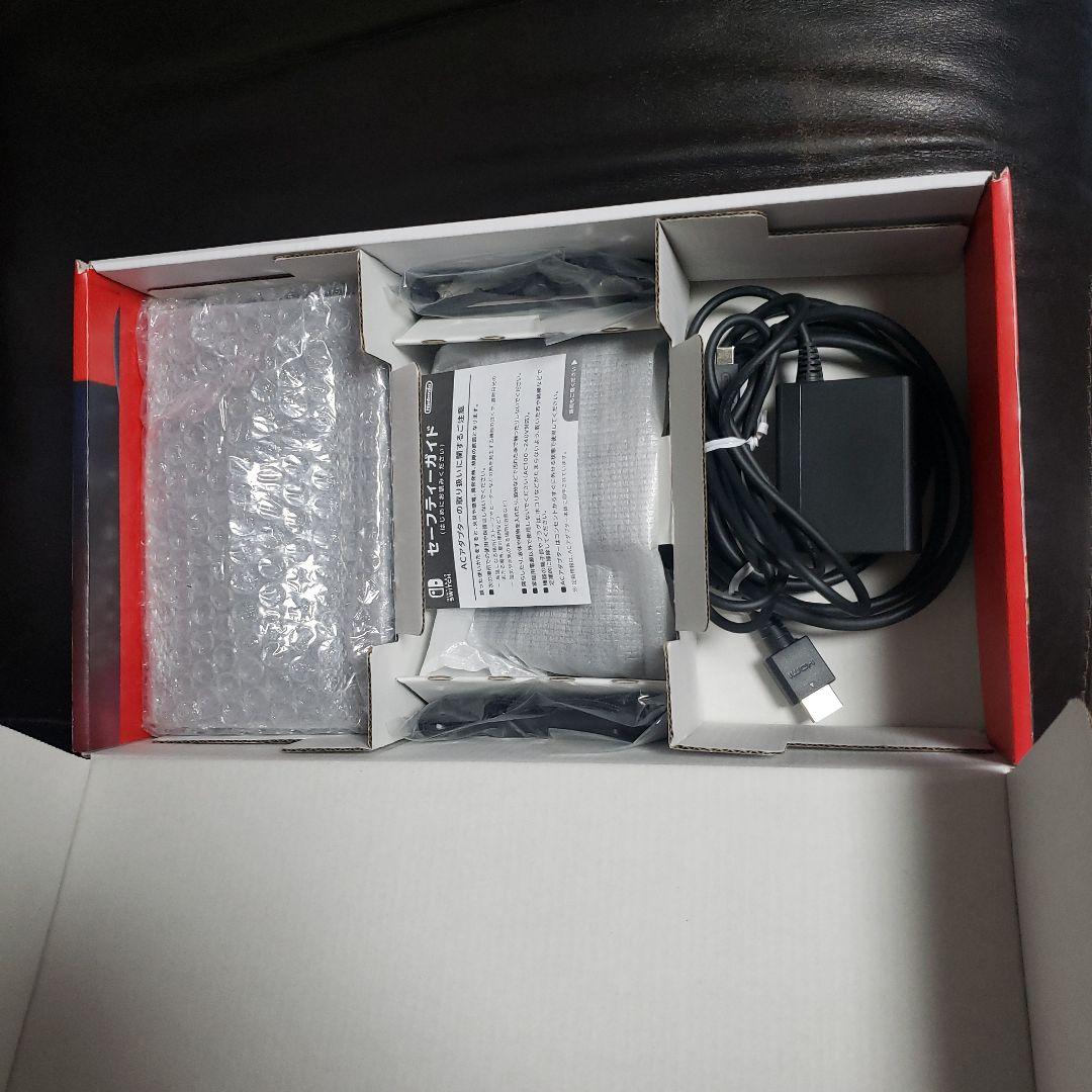 Nintendo Switchニンテンドーtスイッチ ネオンブルー/ネオンレッド