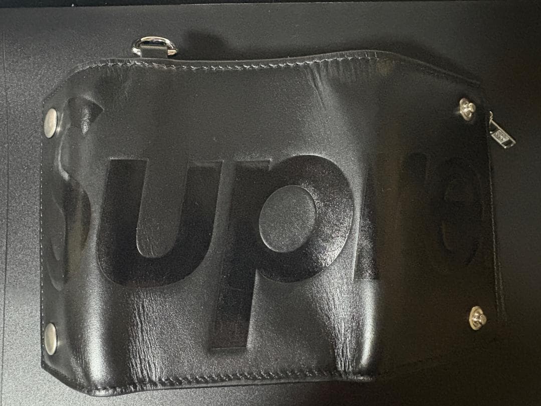 「アンフィールド8」