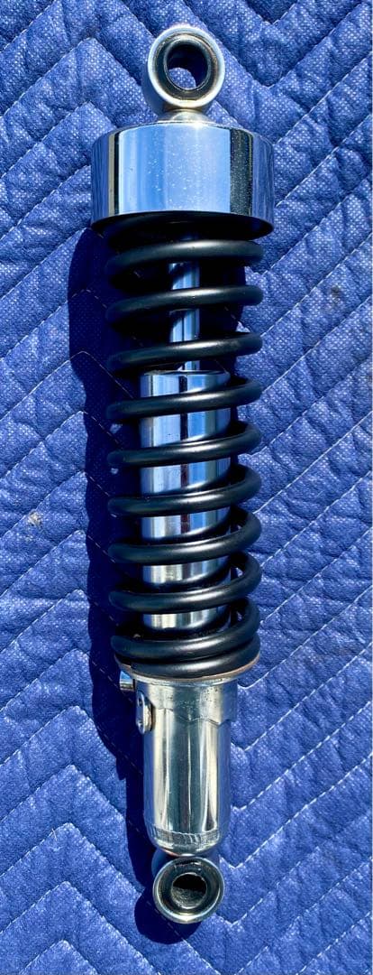 SR400 SR500 ヤマハ純正　リアサスペンション　黒　マットブラック