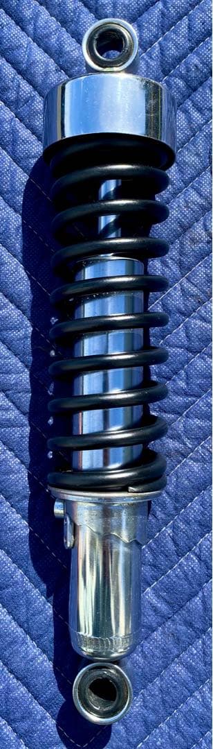 SR400 SR500 ヤマハ純正　リアサスペンション　黒　マットブラック