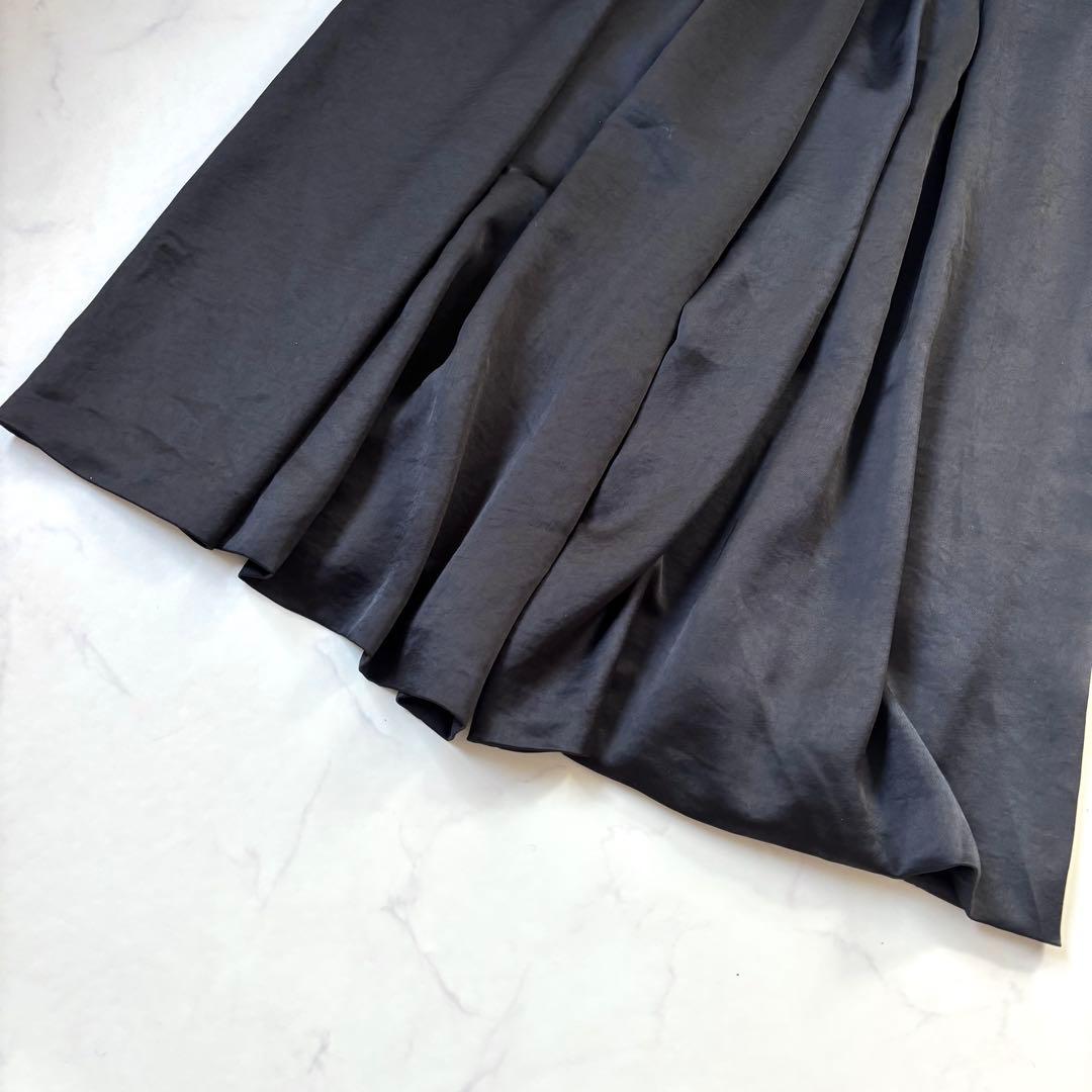 【完売品 近年モデル】カレンソロジー サテンタックサロペットパンツ 22年モデル