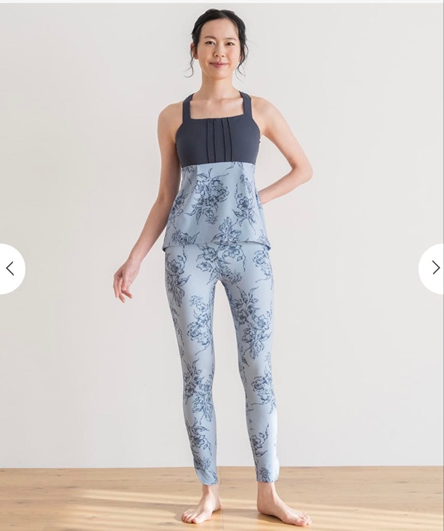 【値下げ】定価24600円！SUKALA 花柄レギンス Sサイズ 上下ヨガウェア