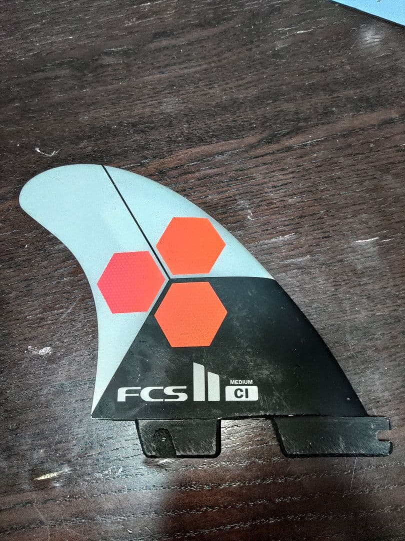 美品　FCS2 CI MEDIUM CIフィンMサイズ