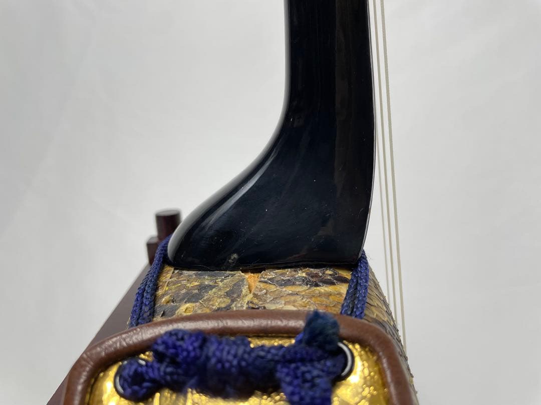 沖縄三線 本皮1枚張り 黒木系棹