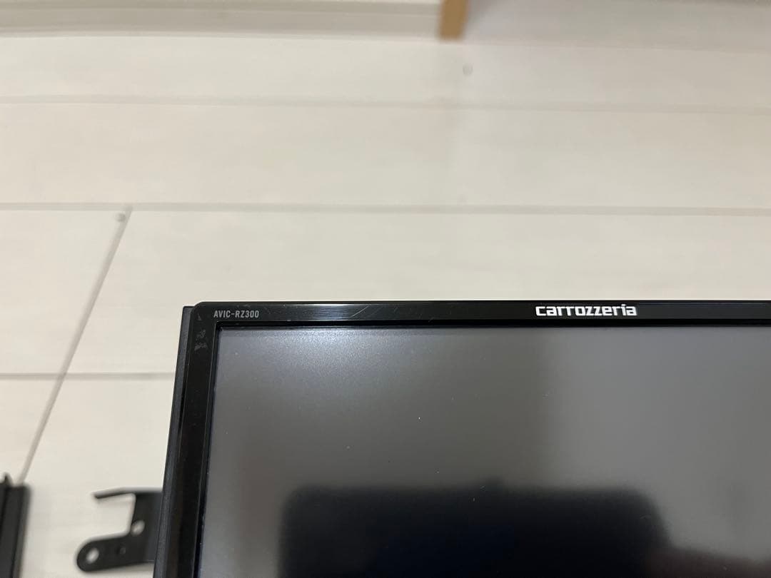 ナビ　カロッツェリア　carrozzeria AVIC-RZ300バックカメラ