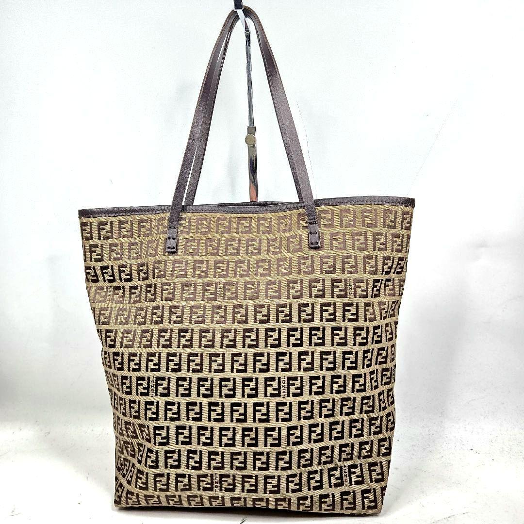 極美品 FENDI トートバッグ ズッカ柄 A4収納可能