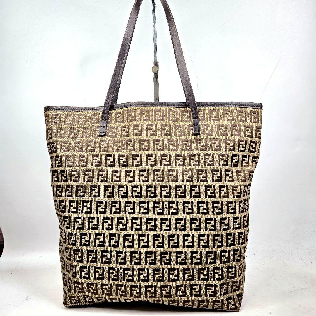 極美品 FENDI トートバッグ ズッカ柄 A4収納可能