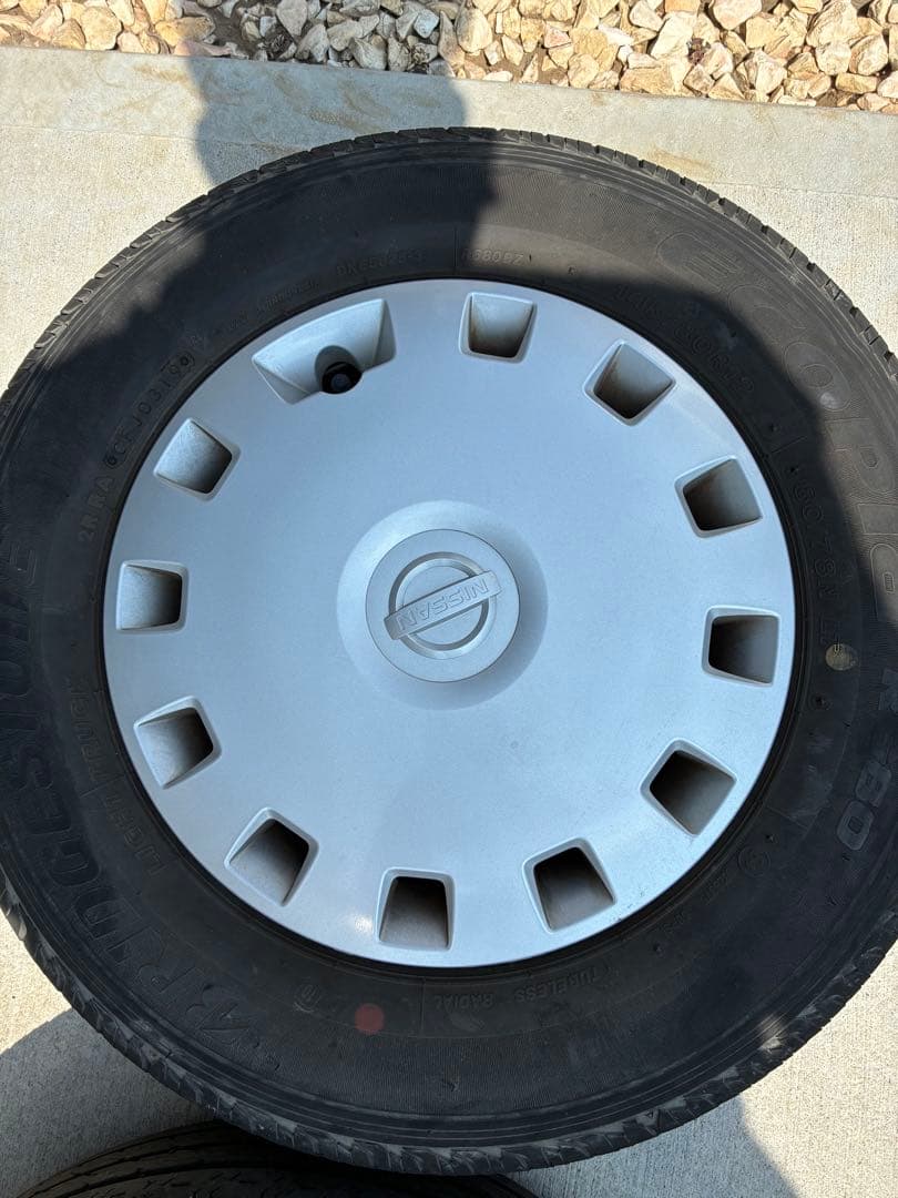 NISSAN NV100クリッパー DR17V 純正ホイールとキャップ