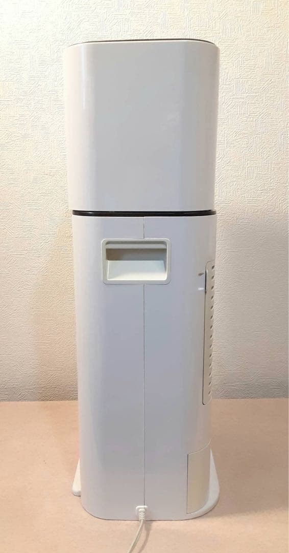 アイリスオーヤマ　除湿機　サーキュレーター　IJD-150-W