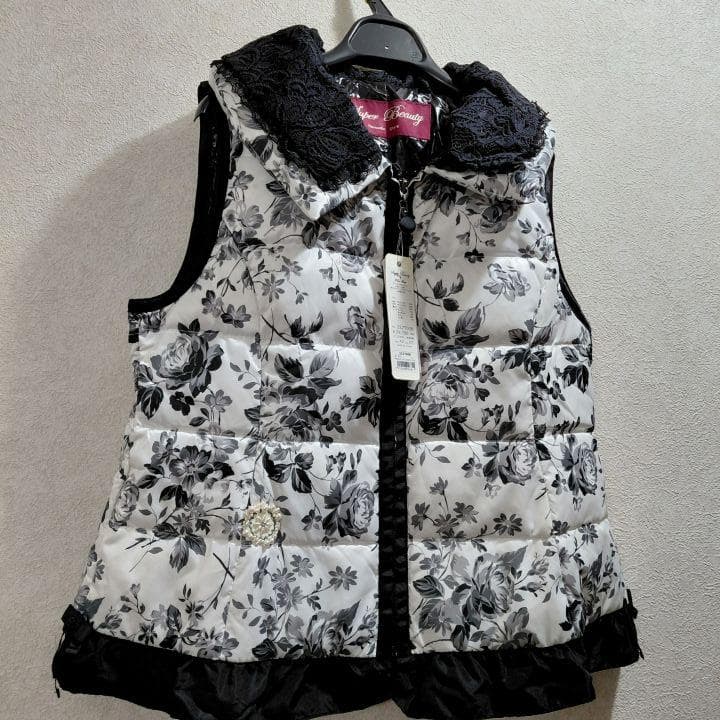 【セール今日まで】【新品タグ付き】スーパービューティー　ダウンベスト　42　L