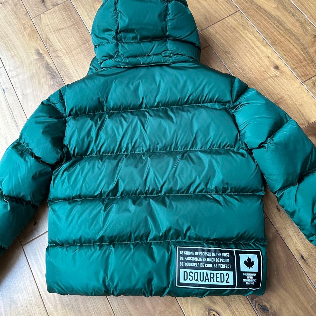 ⭐︎DSQUARED2⭐︎ キッズダウンジャケット グリーン　12Y