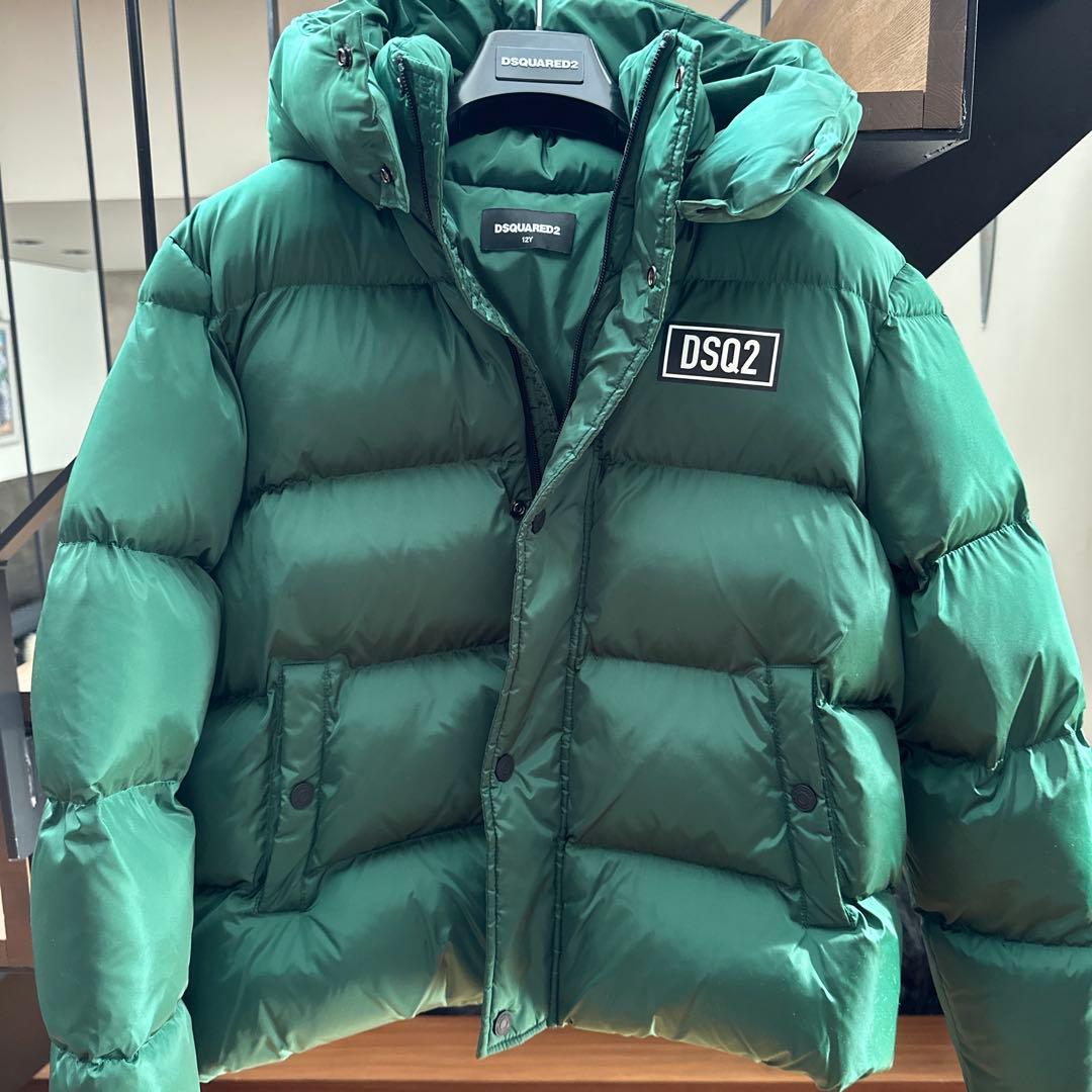⭐︎DSQUARED2⭐︎ キッズダウンジャケット グリーン　12Y