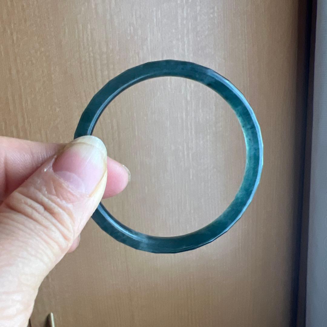 本翡翠、キラキラカット氷藍水バングル　〜52