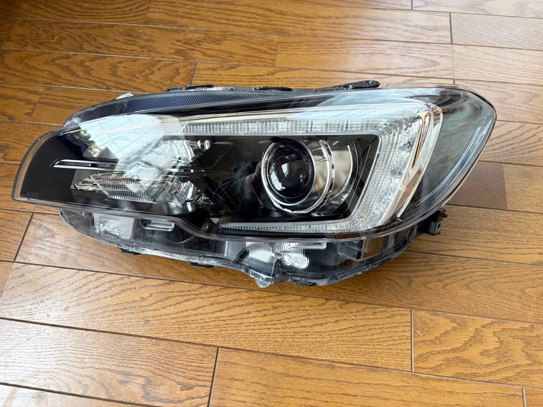 Max様 スバル レヴォーグ/WRX STI/ S4 左ヘッド LED 純正