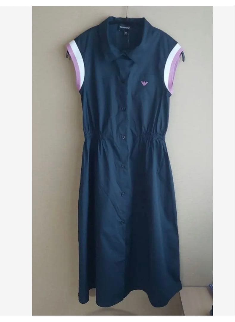 Emporio Armani 半袖ワンピース 紺色 未使用　タグ付き