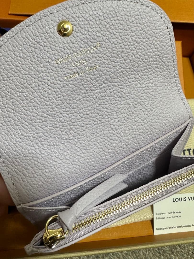 ほぼ未使用！ルイヴィトン　ポルトモネロザリ　ミニウォレット　ミスティライラック