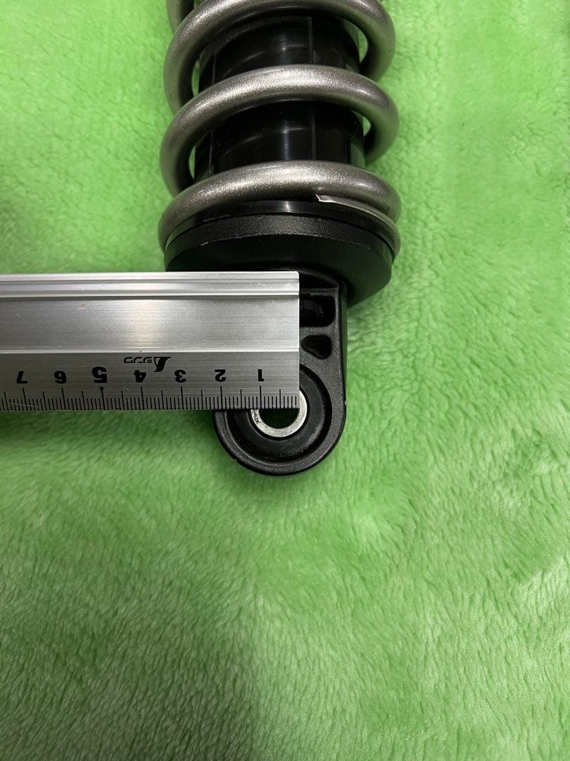 KYB カヤバ リアサスペンション ZRX1200ダエグ