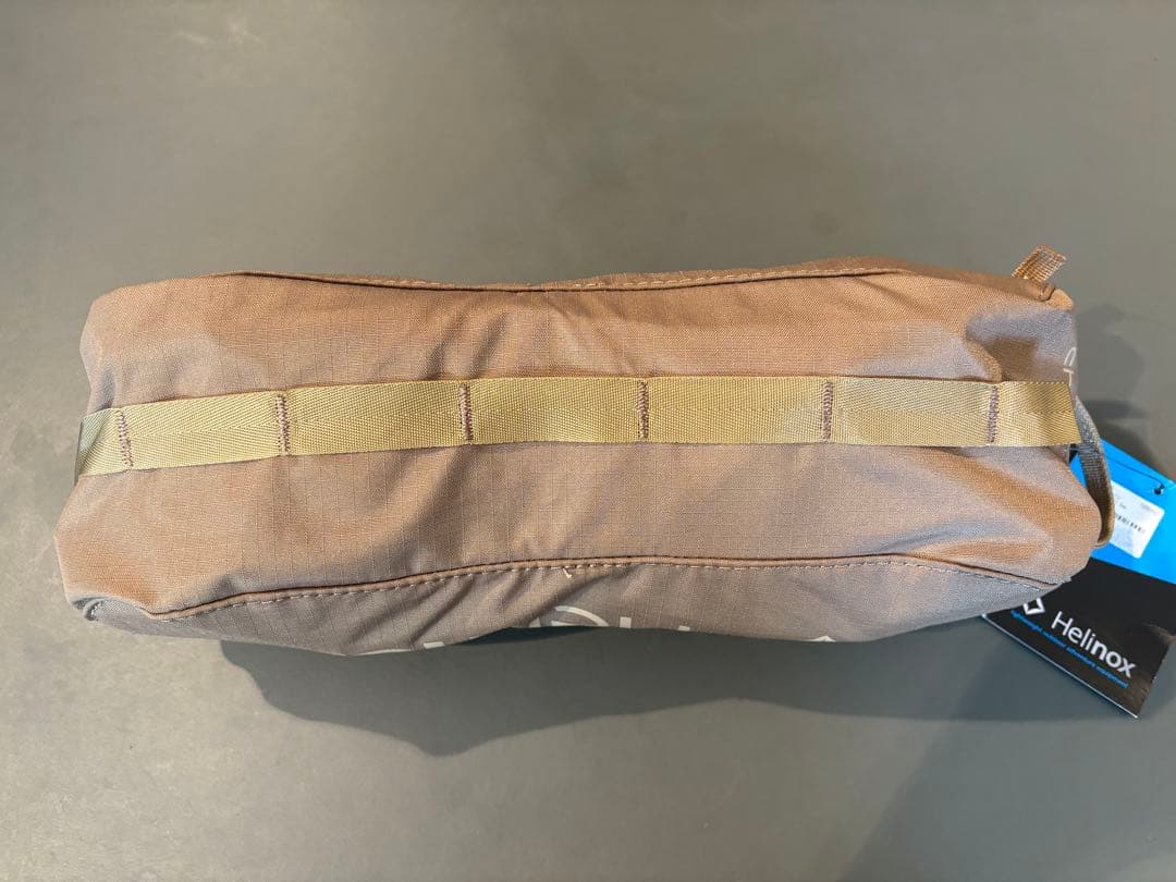 美品 ヘリノックス Helinox チェアワン コヨーテタンブラウン CTNB