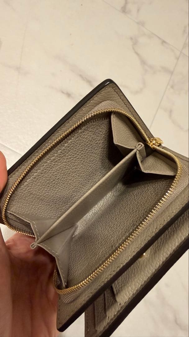 【美品】ルイ・ヴィトン 二つ折り財布 ポルトフォイユ・クレア　M82370