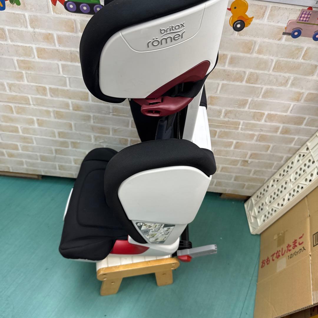 Britax Rmer KIDFIX ジュニアシート　ブリタックス　レーマー