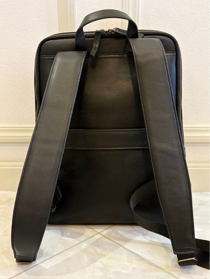 未使用 Evoon マルチビジネスリュック レザー ブラック