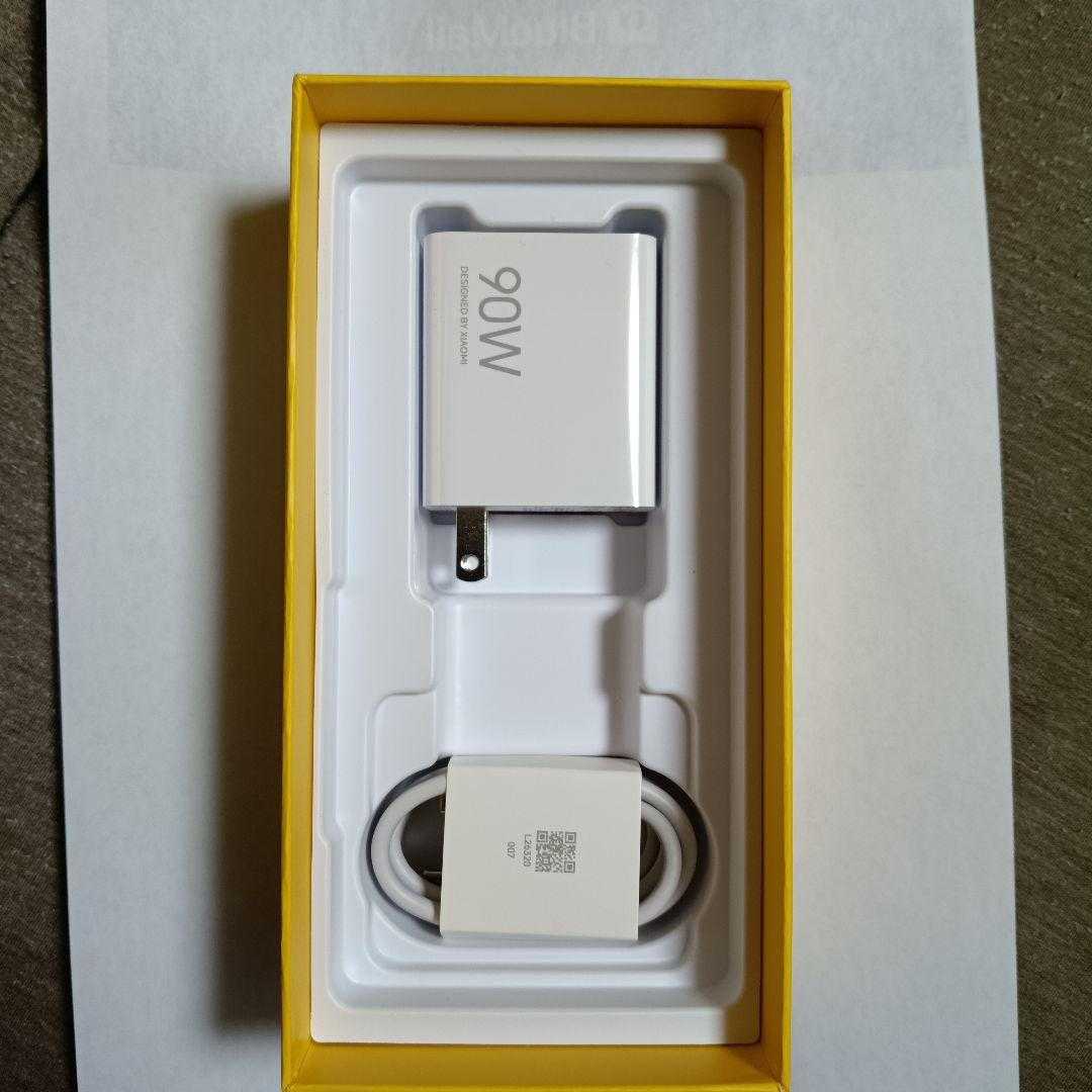 【美品】POCO F7 SIMフリー スマートフォンブラック 256GB 国内版