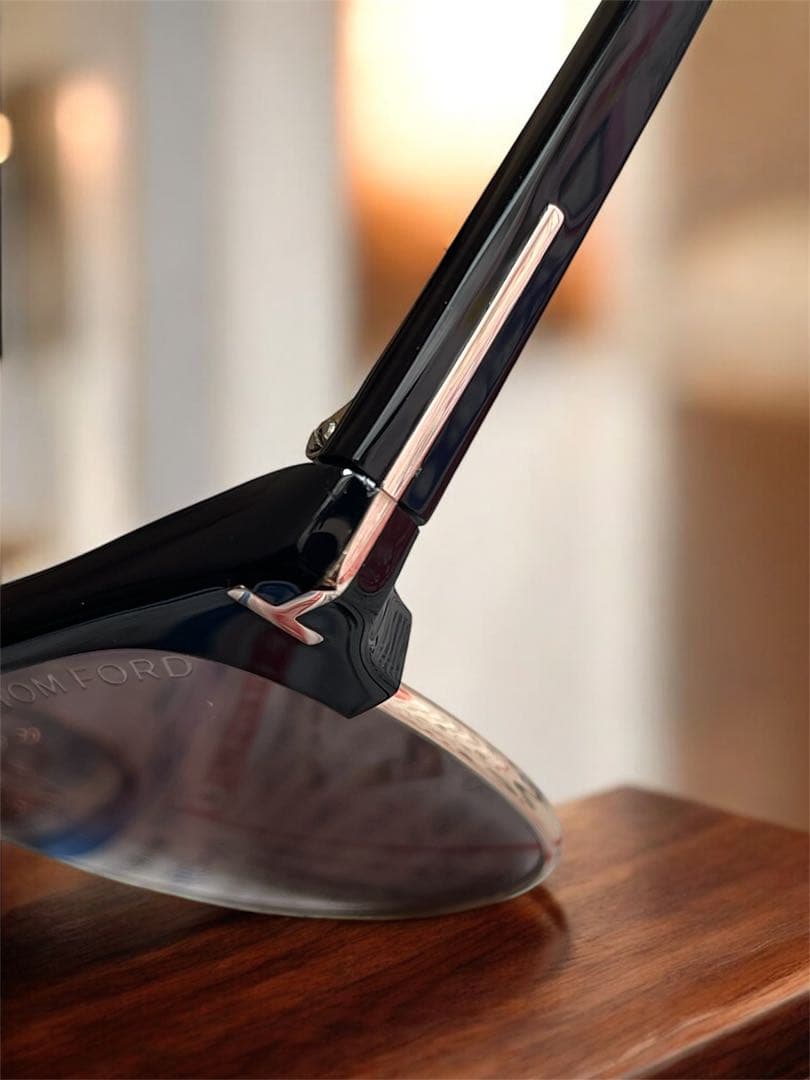 定価7.6万tf248 Henry トムフォード ジェイムズボンド