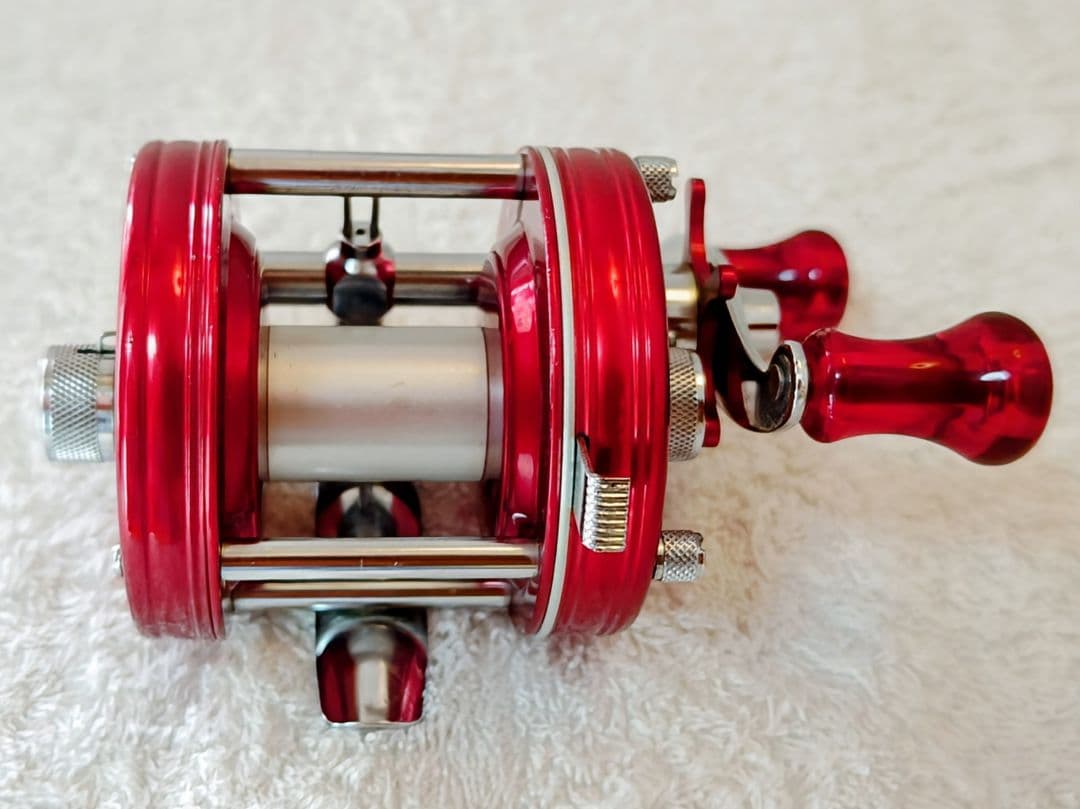 ABU Ambassadeur 5000 Red BigA パワハン 皮ケース付