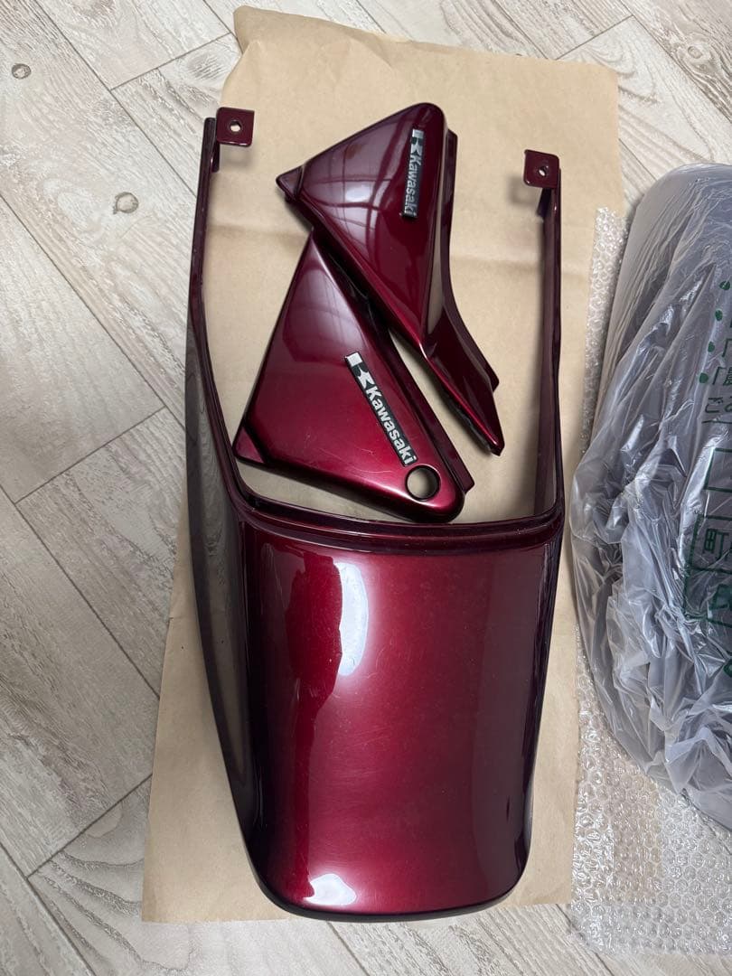 カワサキゼファー400 純正外装