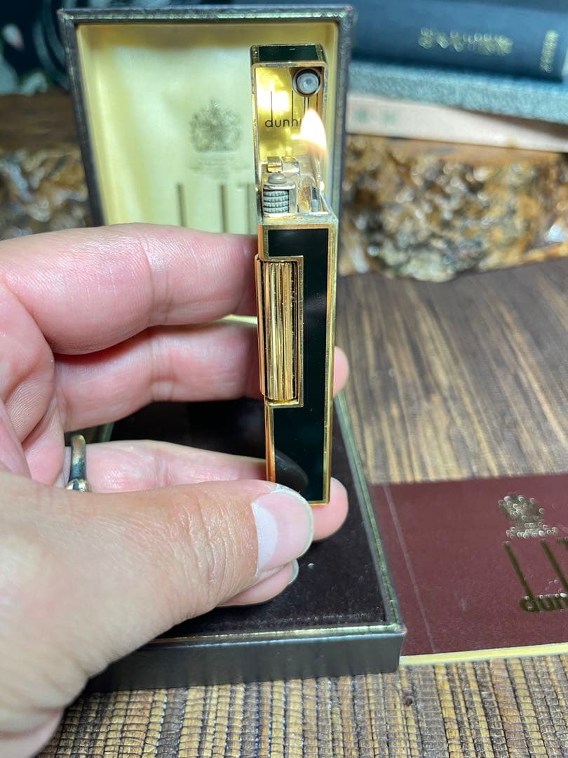 Y*A様 Dunhill ダンヒル ガスライター ブラック×ゴールド ローラー式