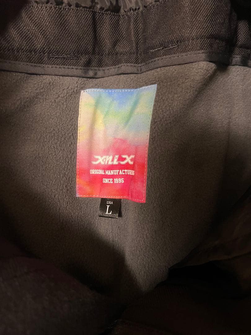 x-nix スノーボードウェア　スキーウェア