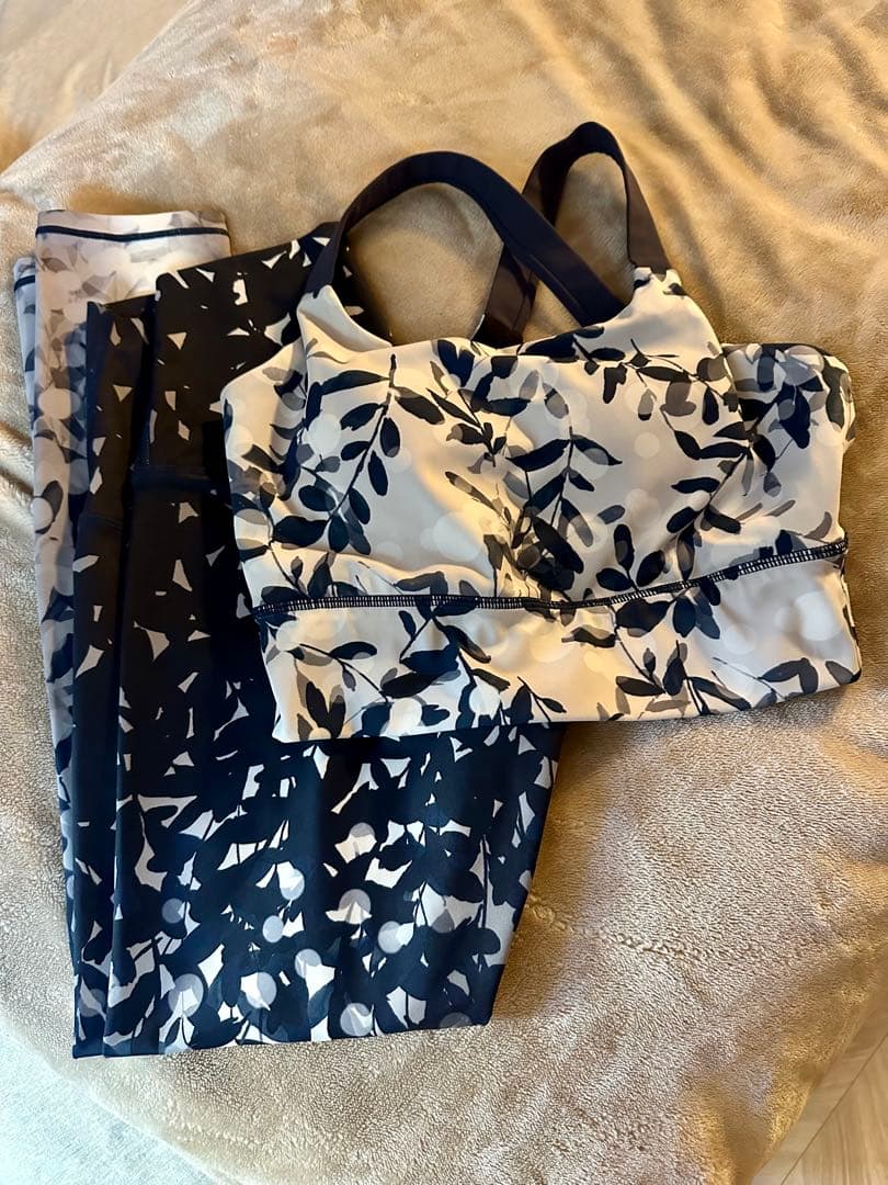 lava sukala ブラトップ レギンス Mサイズ 2点セット　スカーラ