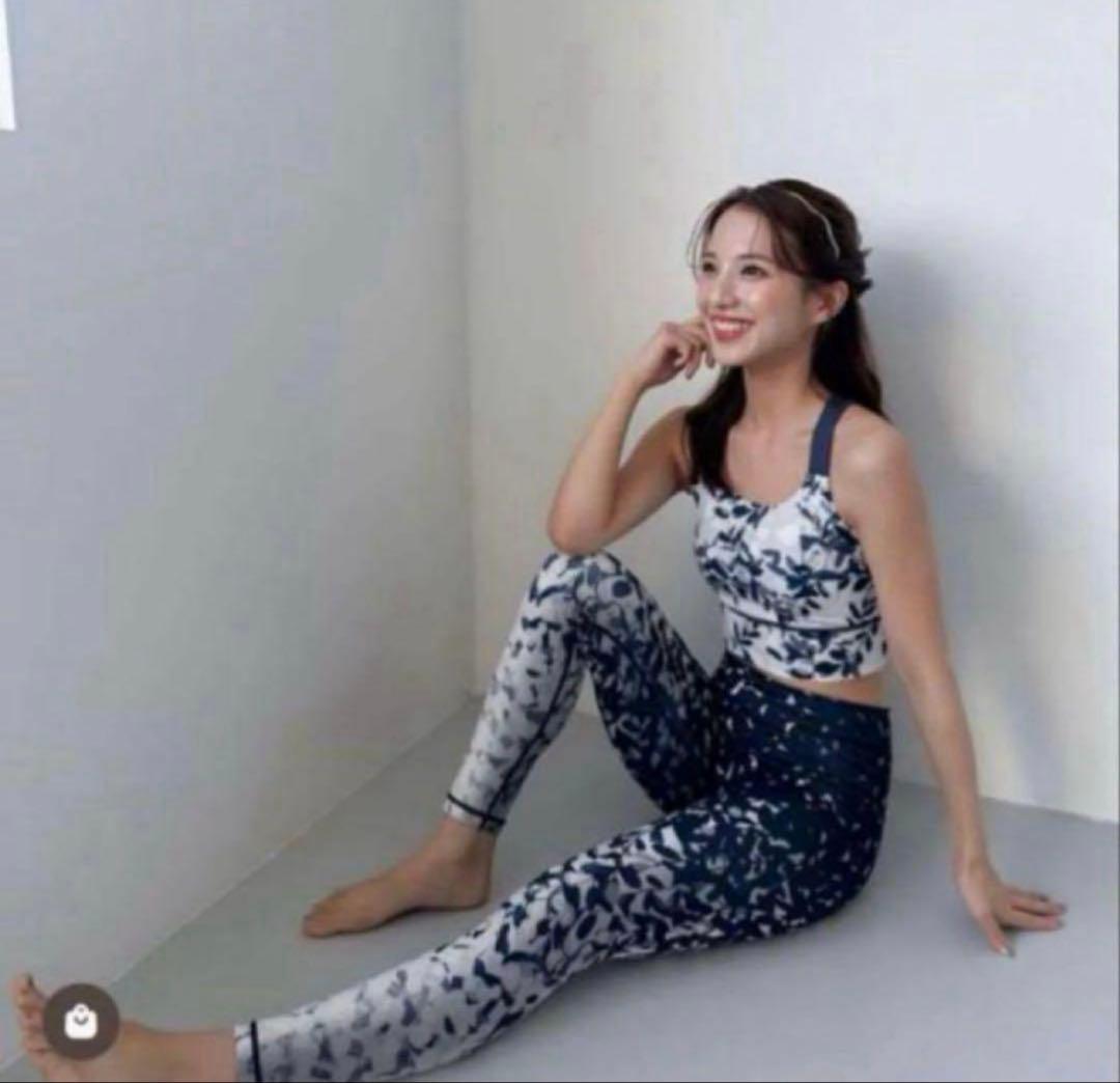 lava sukala ブラトップ レギンス Mサイズ 2点セット　スカーラ