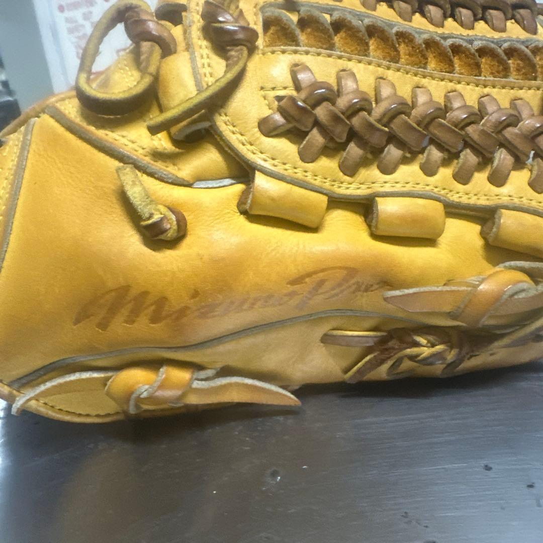 Mizuno Proブラウン グローブ 右投げ用