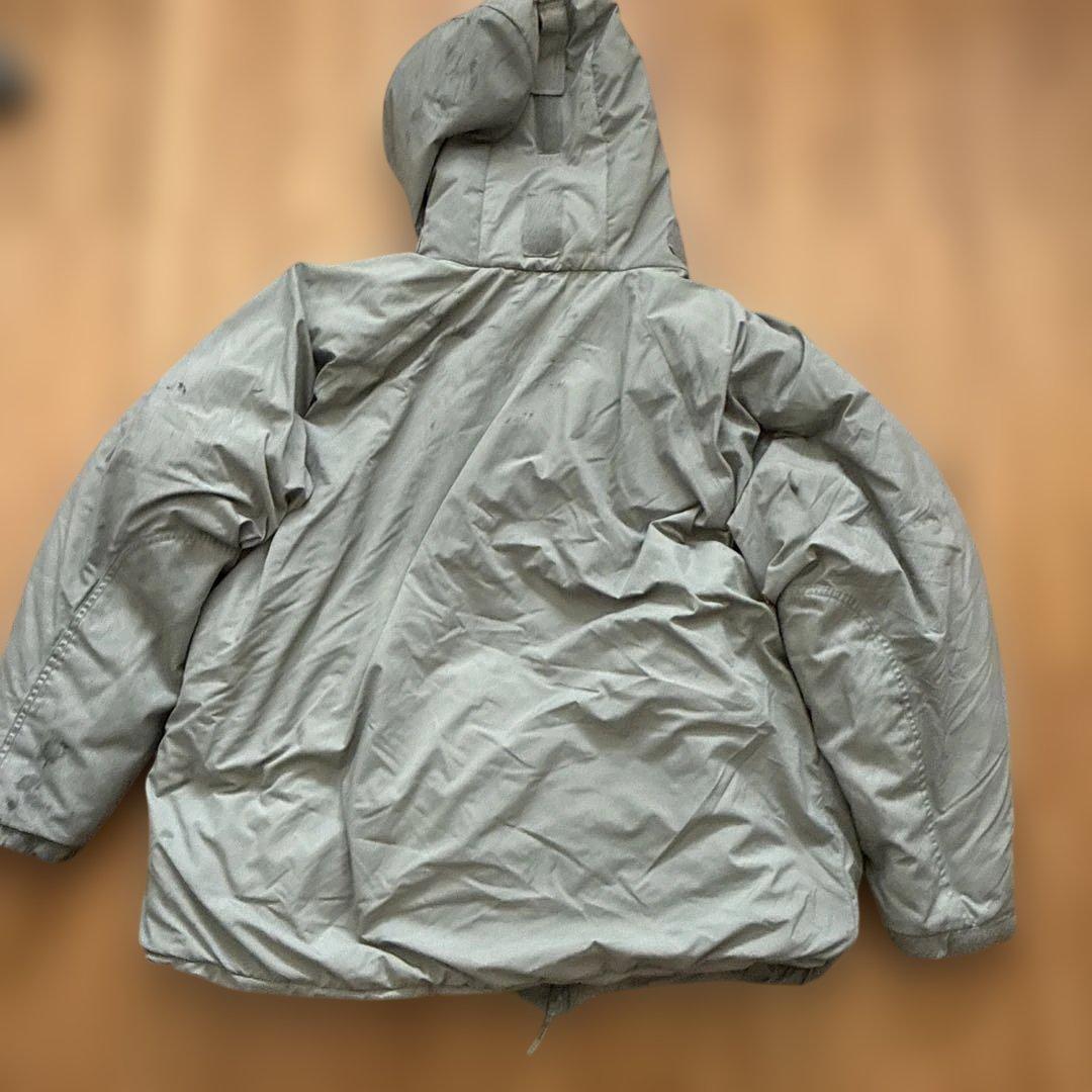 ゆいと放出品レベル7パーカー X-LARGE