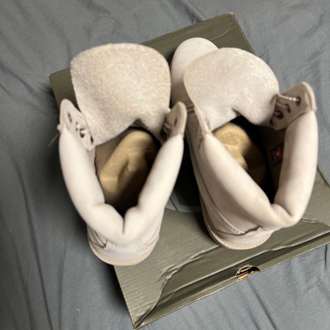 ティンバーランド ライトグレー ハイカットブーツ