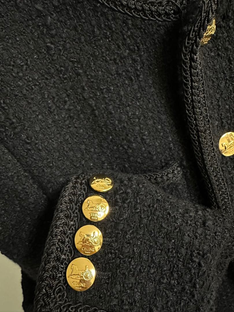 本物新品タグ付きCELINE シャスールジャケット　ノーカラー黒ジャケット