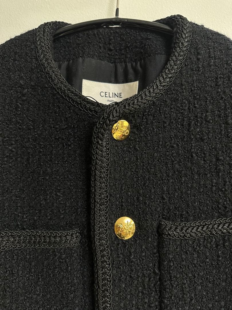 本物新品タグ付きCELINE シャスールジャケット　ノーカラー黒ジャケット