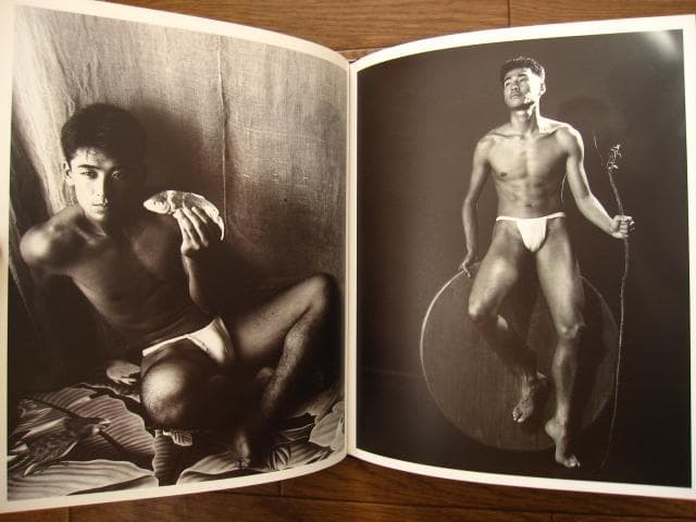 青年肖像　日本の男が美しい　東風終