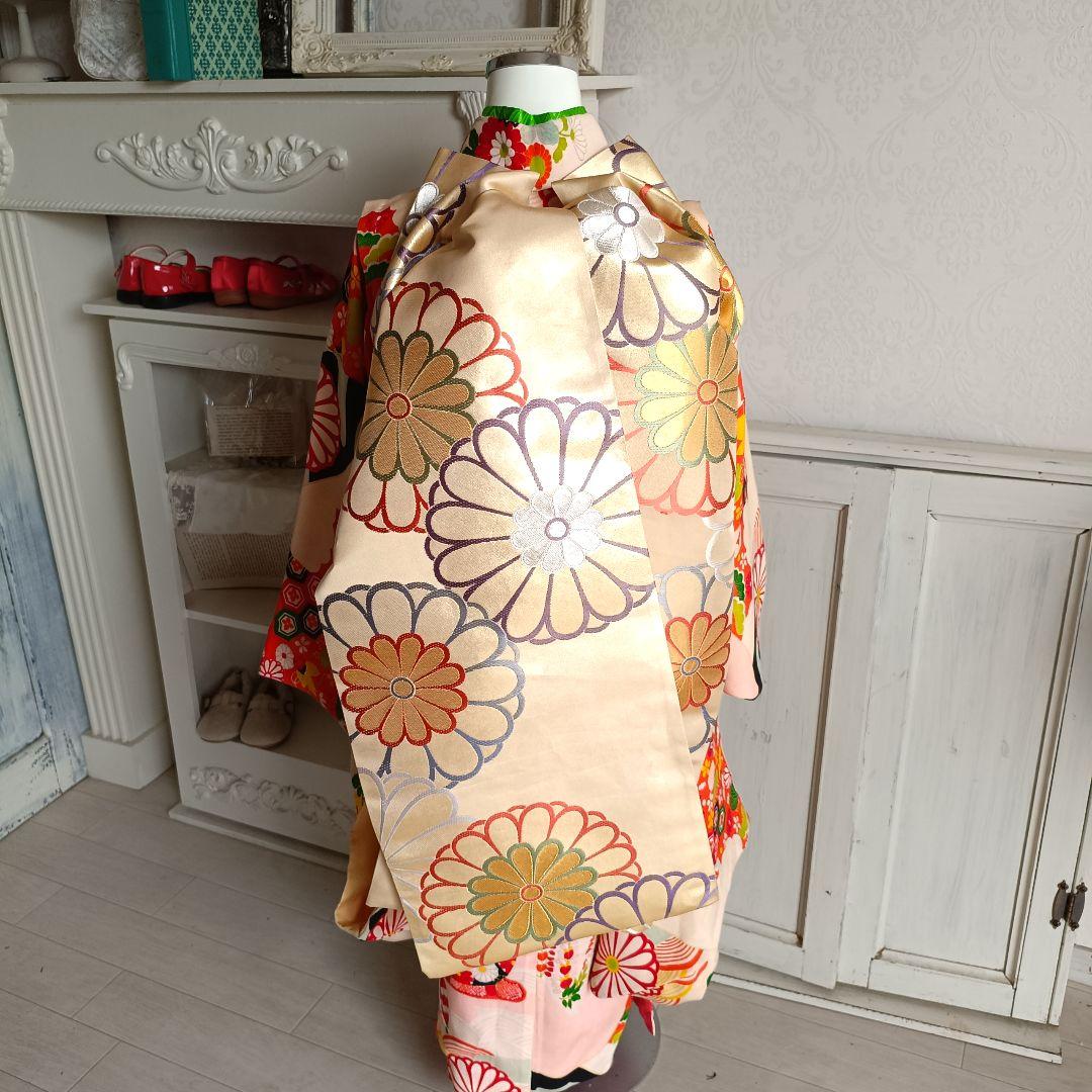 アンティーク薄ピンクの着物と3歳着物