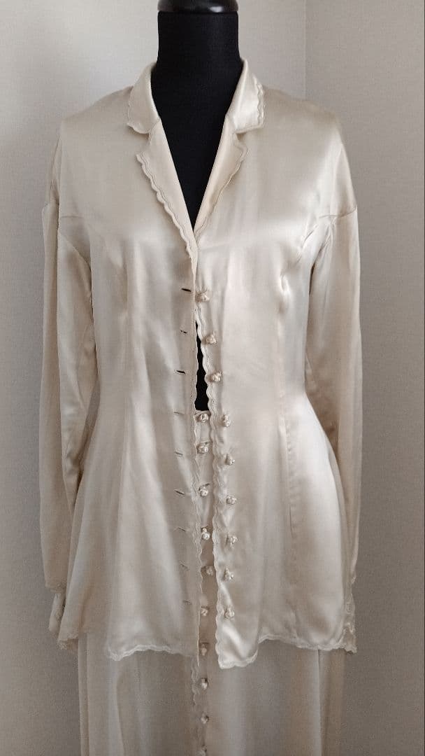 エイココンドウ綿麻夏コート　LA-BREA メルローズ　シルクスーツ　綿キャミ