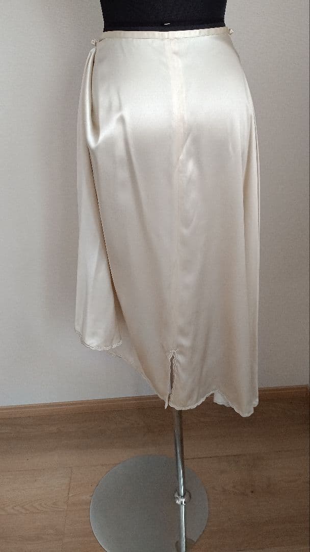 エイココンドウ綿麻夏コート　LA-BREA メルローズ　シルクスーツ　綿キャミ