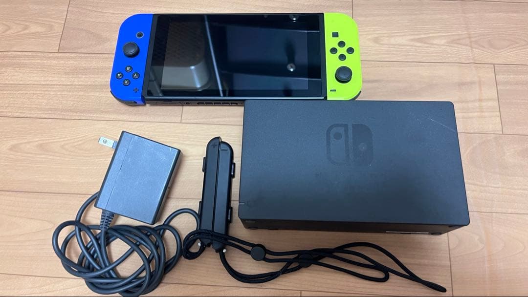 Nintendo Switch 本体 青と緑のJoy-Con 動作確認済み